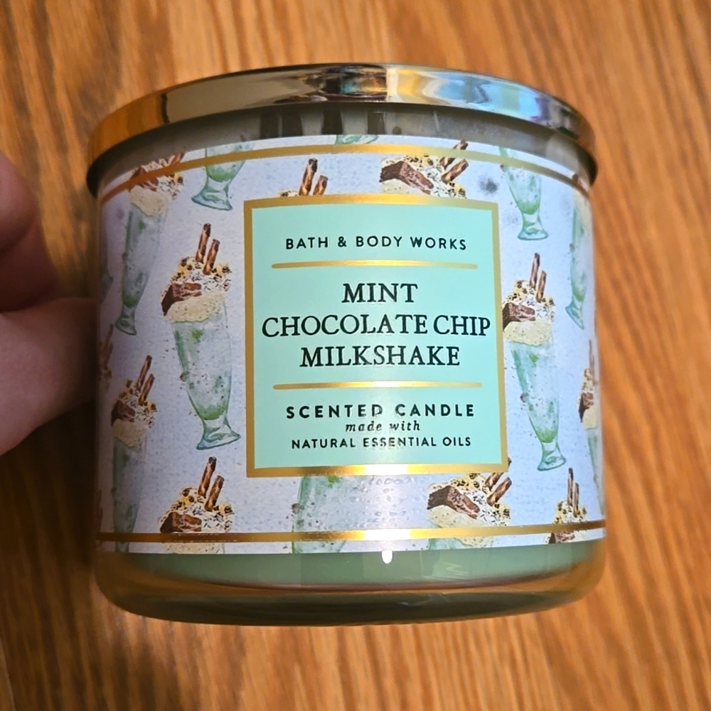 Mint Chocolate Chip Milkshake 3-Wick Candle